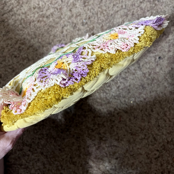 Vintage Handmade Crochet Round Lace Doily Pillow Doilie Gold 17" chair couch - Picture 4 of 4